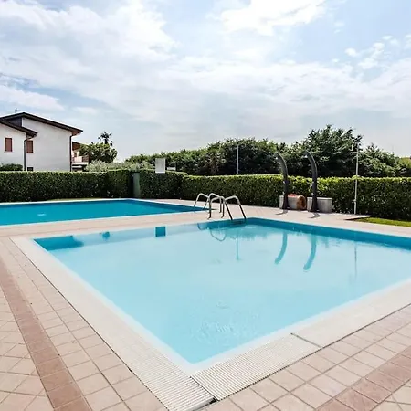 Deluxe Residencefull Relax דירה